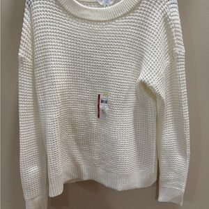 Women’s White Knit Sweater- NWT